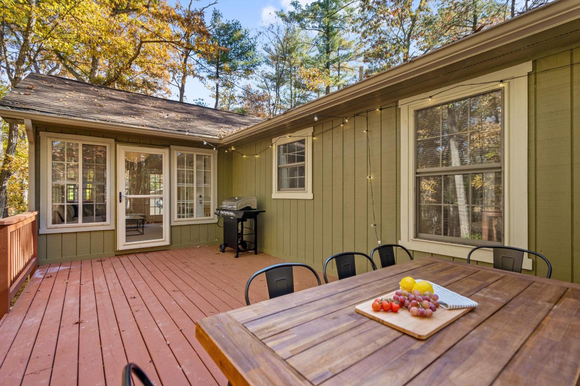 Emerald Cabin W/Hot Tub, Firepit, Lake, Skiing Basye Bagian luar foto